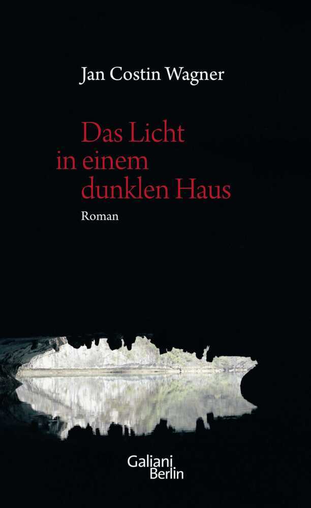 Das Licht in einem dunklen Haus main product photo