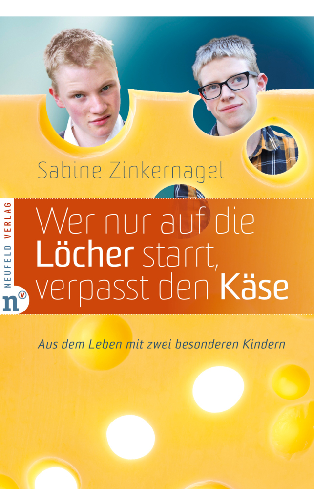 Wer nur auf die Löcher starrt, verpasst den Käse main product photo