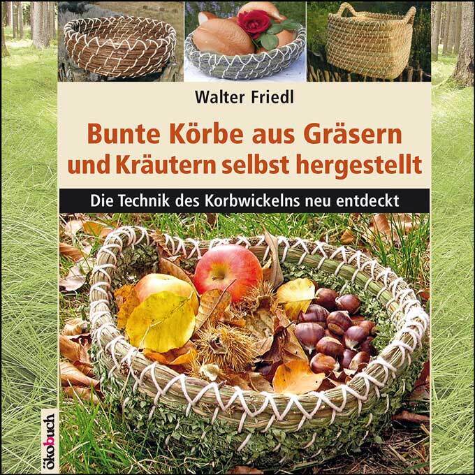 Bunte Körbe aus Gräsern und Kräutern main product photo