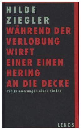 Während der Verlobung wirft einer einen Hering an die Decke