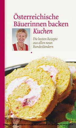 Österreichische Bäuerinnen backen Kuchen