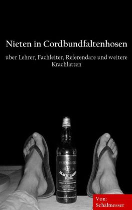 Nieten in Cordbundfaltenhosen