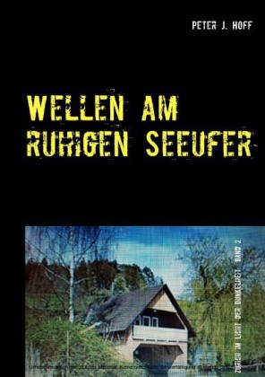 Wellen am ruhigen Seeufer