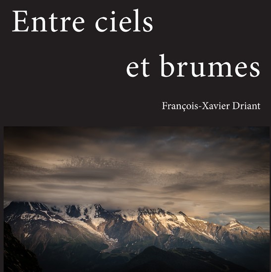 Entre ciels et brumes main product photo