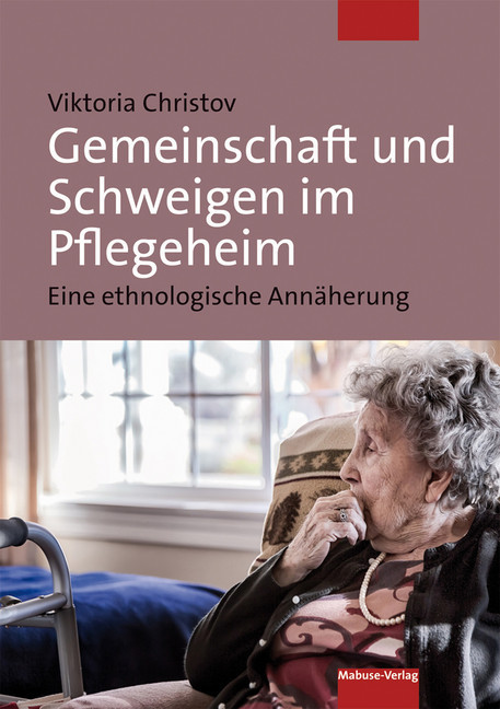 Gemeinschaft und Schweigen im Pflegeheim main product photo