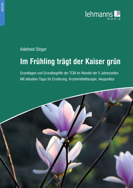 Im Frühling trägt der Kaiser grün main product photo