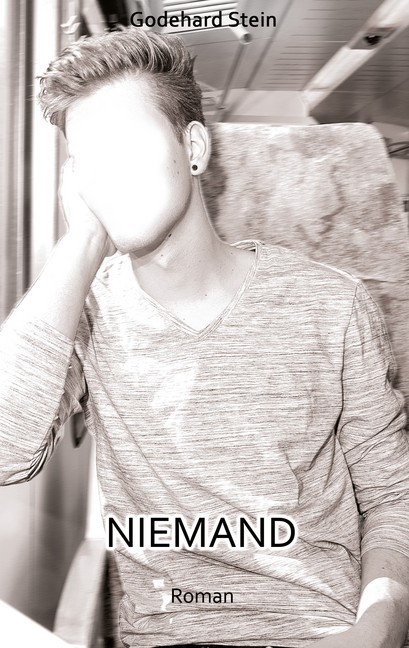 Niemand main product photo