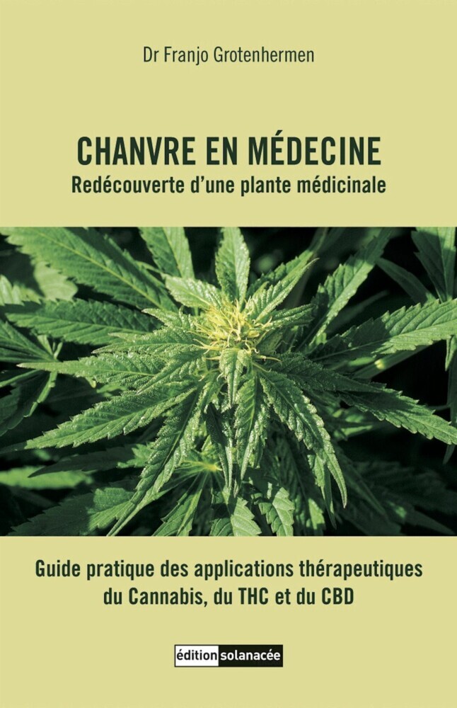 Chanvre en médecine main product photo