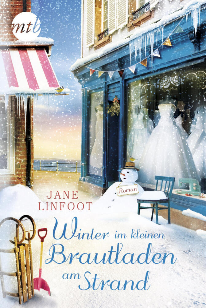 Winter im kleinen Brautladen am Strand main product photo