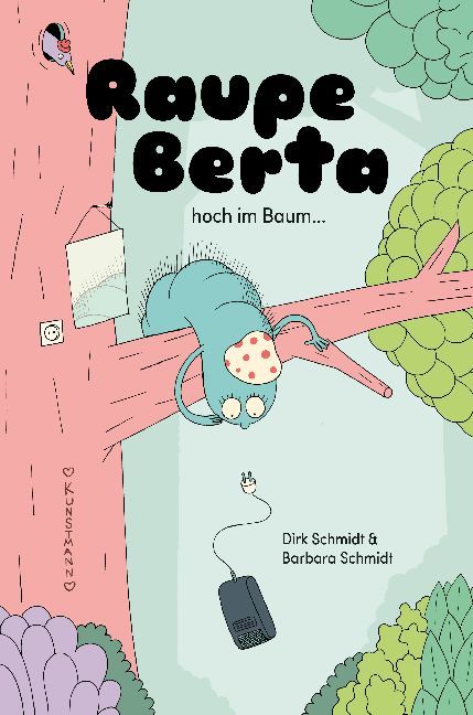 Raupe Berta hoch im Baum main product photo