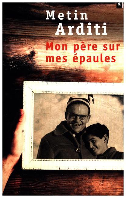 Mon père sur mes épaules main product photo