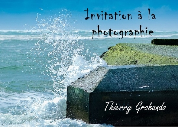 Invitation à la photographie main product photo