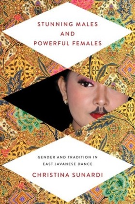 Stunning Males and Powerful Females