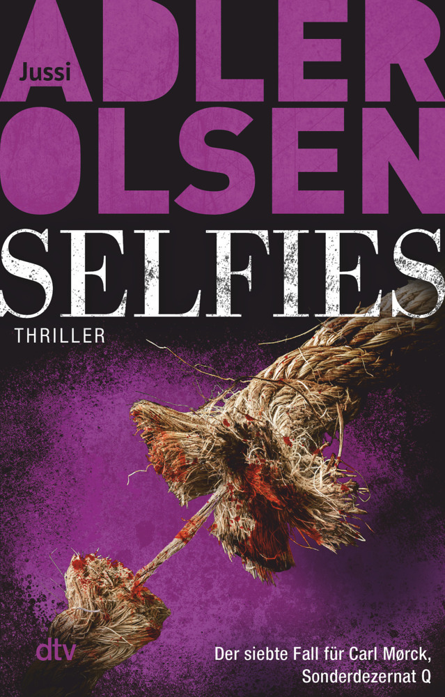 Selfies main product photo