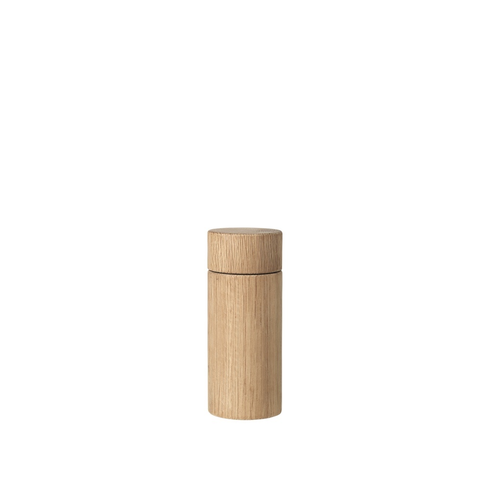 Broste copenhagen Oak Salt/pepper grinder main product photo