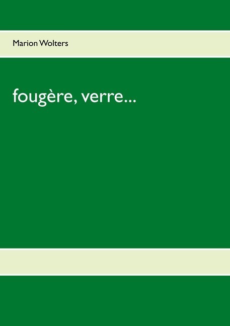 fougère, verre... main product photo