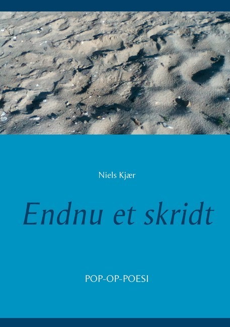 Endnu et skridt main product photo