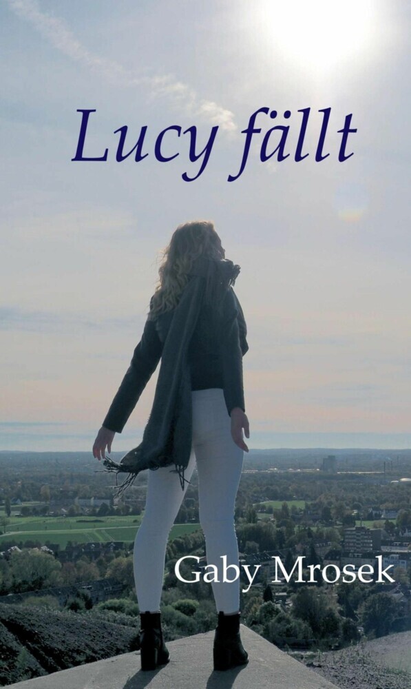Lucy fällt main product photo