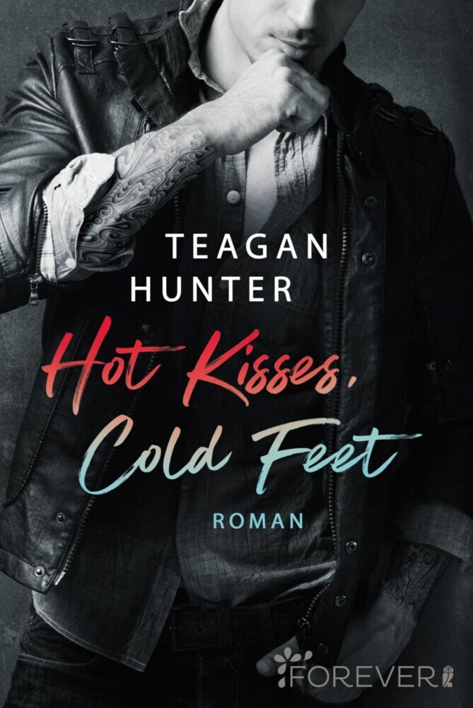 Hot Kisses, Cold Feet main product photo