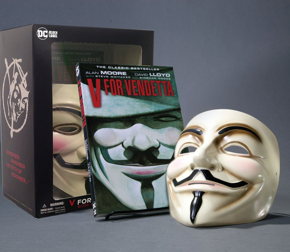 V for Vendetta Book & Mask Set main product photo