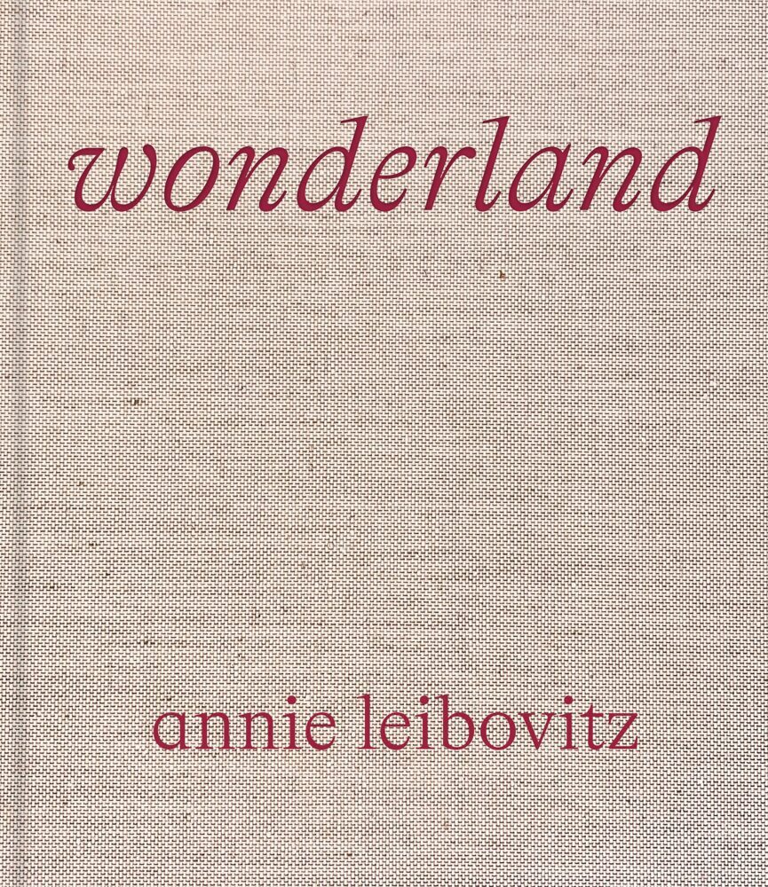 Annie Leibovitz: Wonderland main product photo