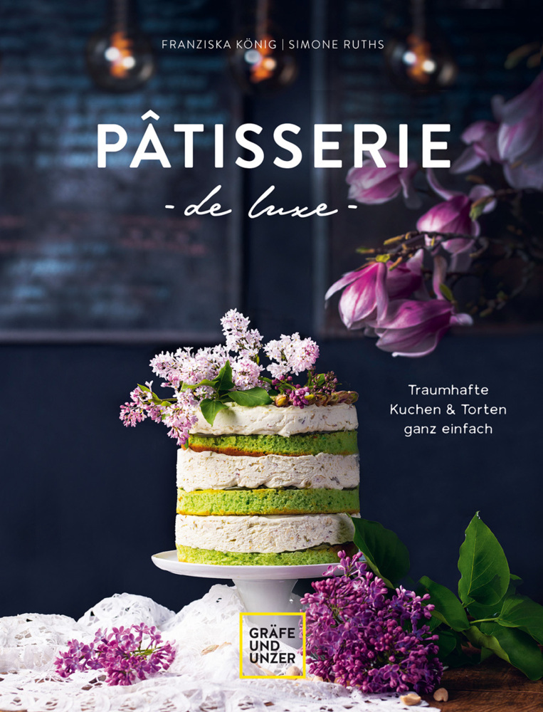 Pâtisserie de luxe main product photo