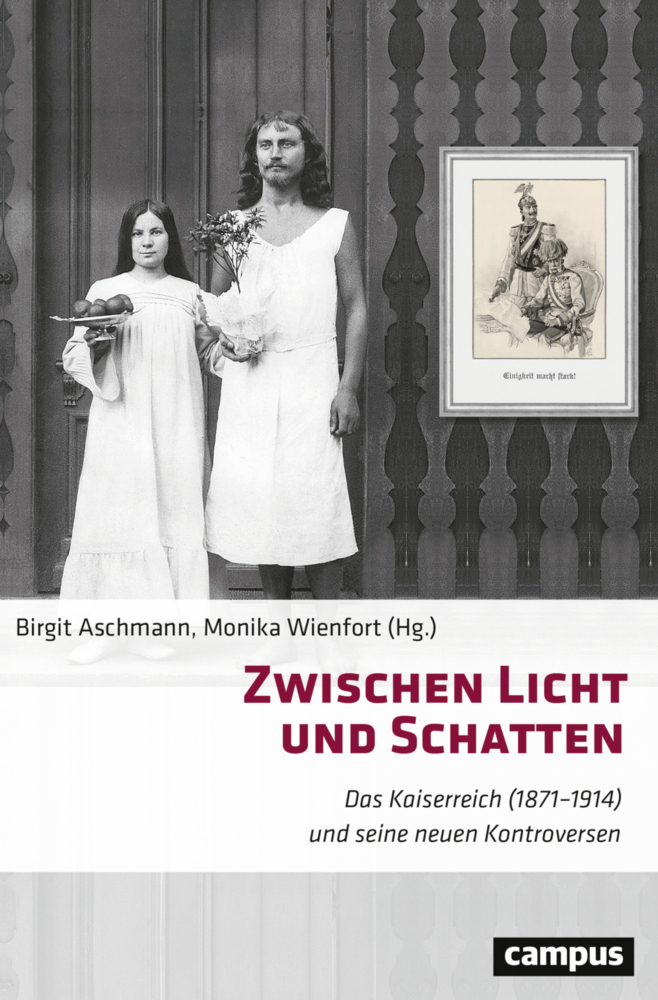 Zwischen Licht und Schatten main product photo