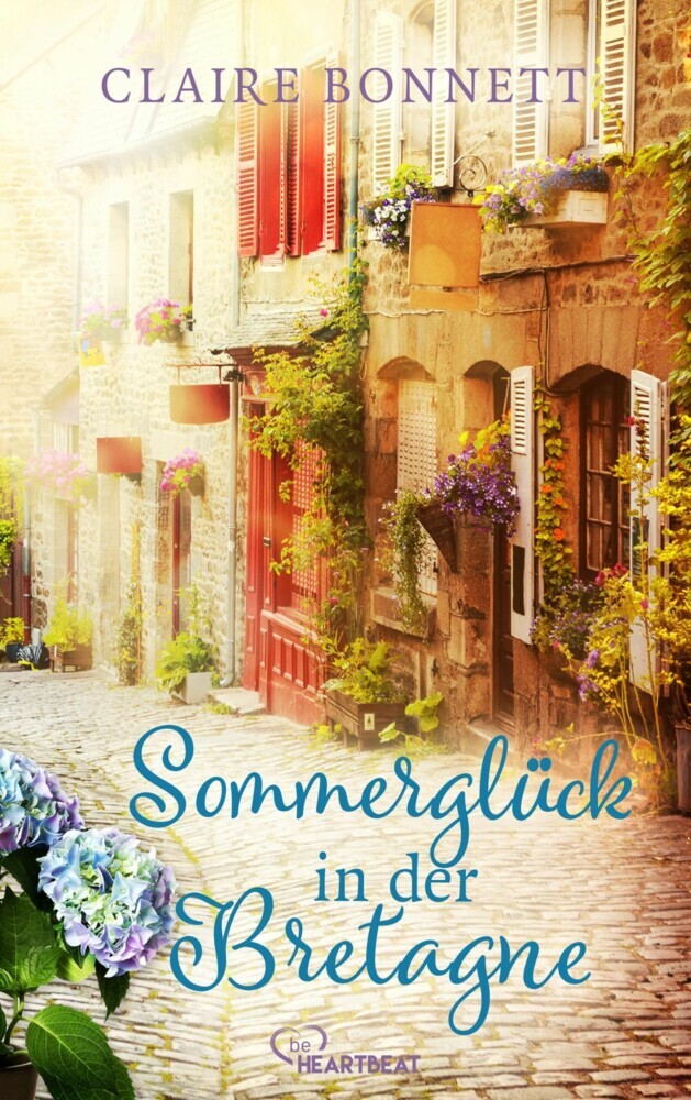 Sommerglück in der Bretagne main product photo