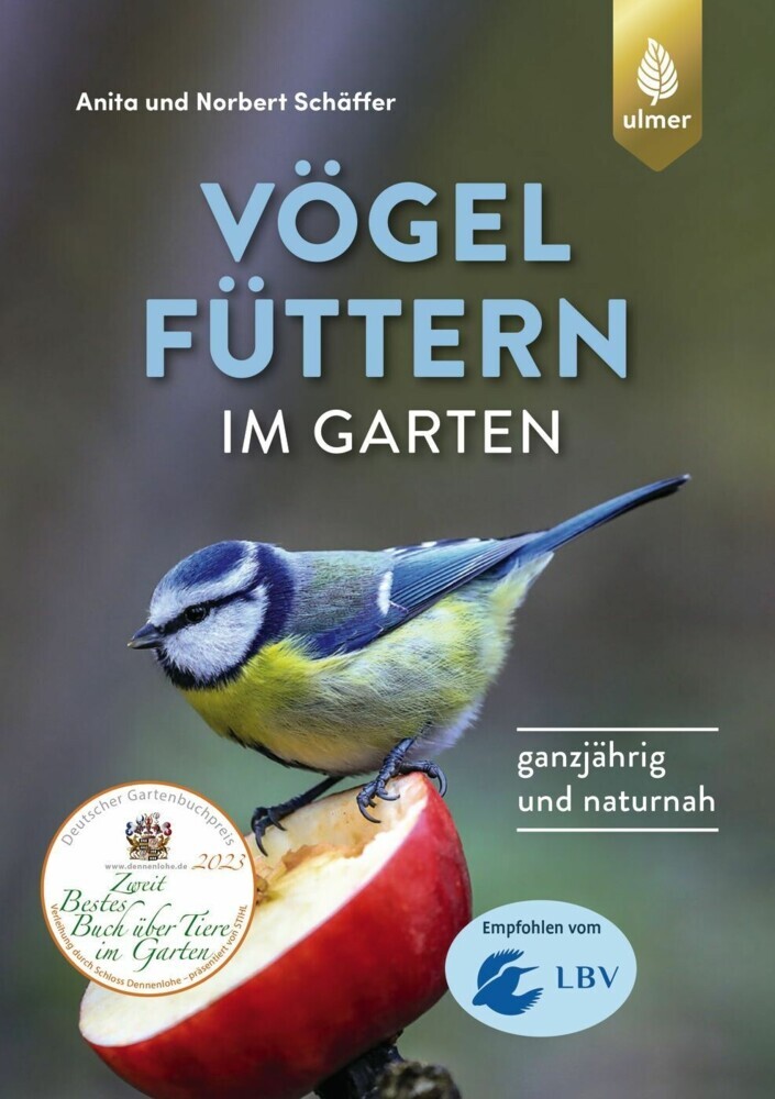 Vögel füttern im Garten main product photo