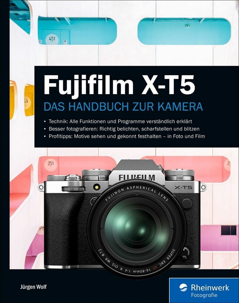 Fujifilm X-T5 main product photo