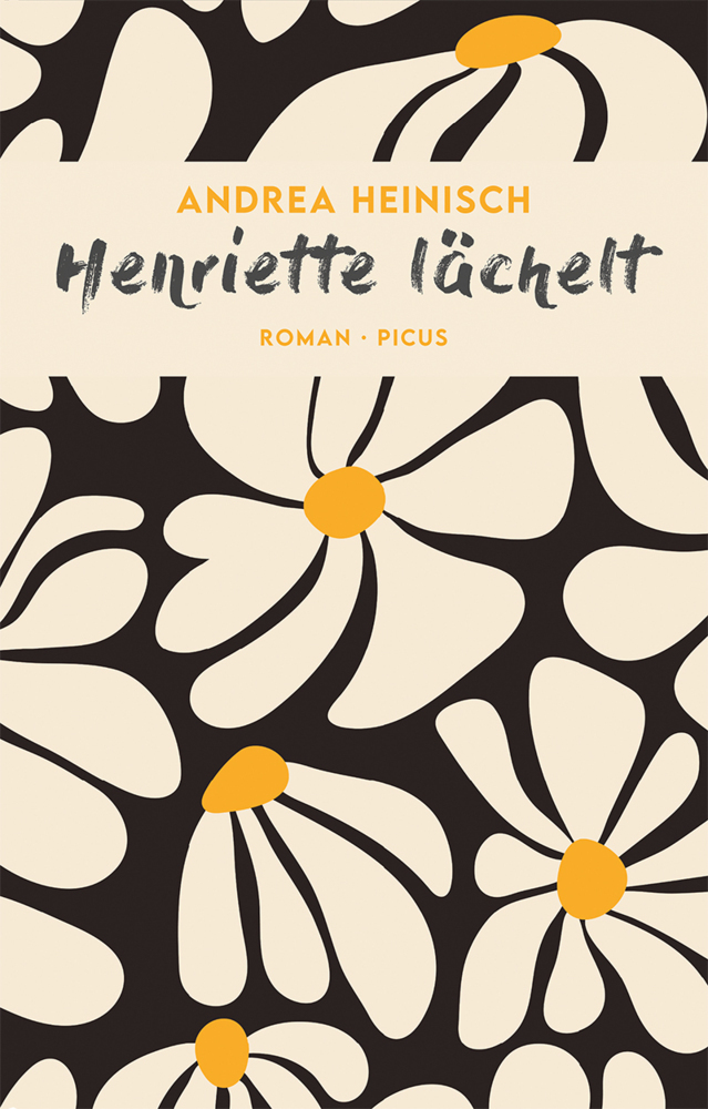 Henriette lächelt main product photo