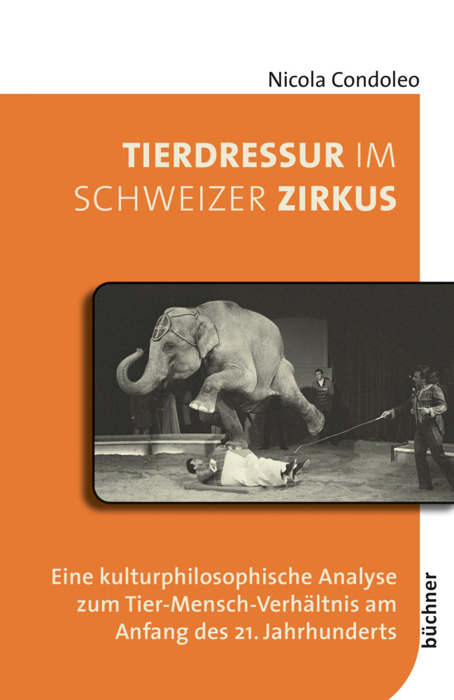Tierdressur im Schweizer Zirkus main product photo