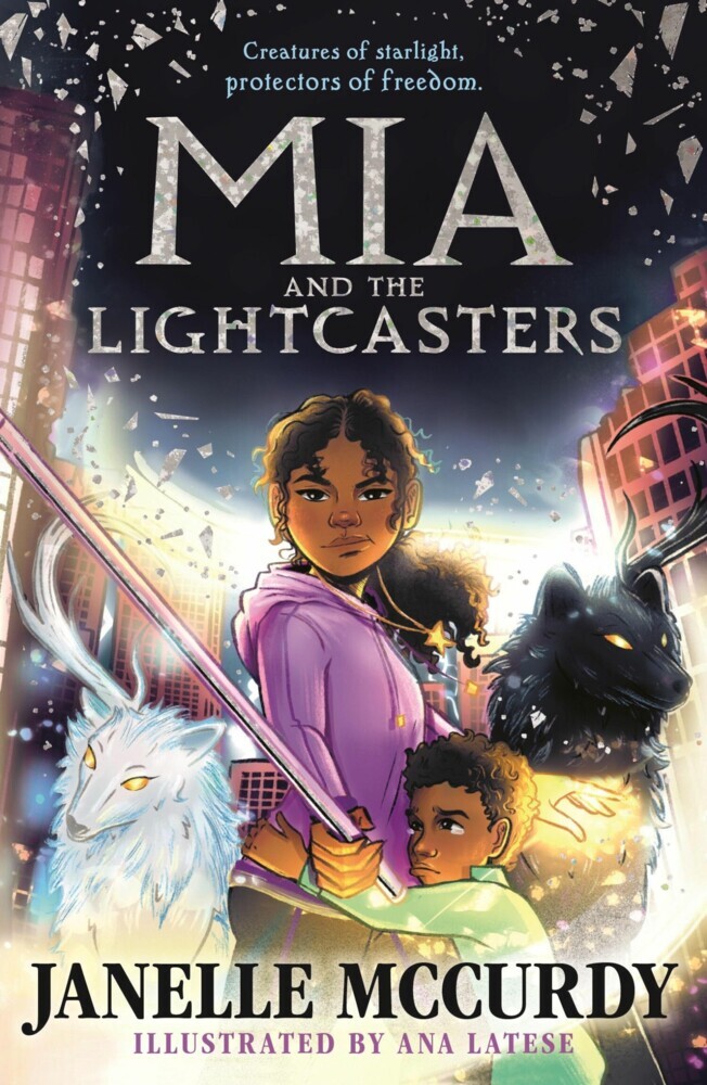 Mia and the Lightcasters main product photo