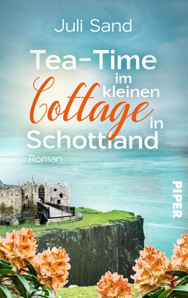 Tea-Time im kleinen Cottage in Schottland main product photo