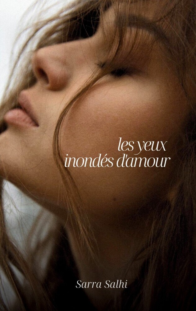Les yeux inondés d'amour main product photo