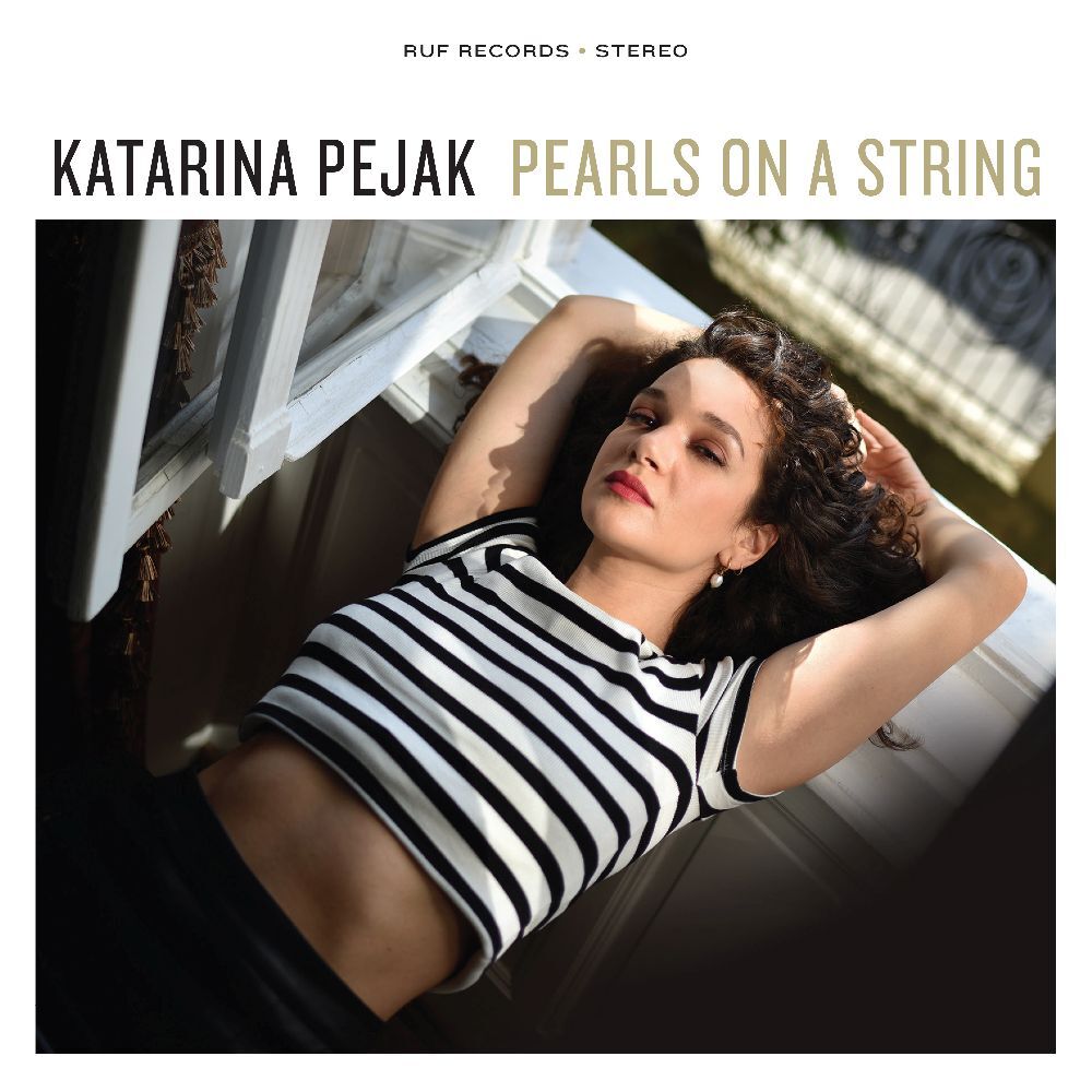 Pearls On A String, 1 Schallplatte (Black Vinyl) main product photo