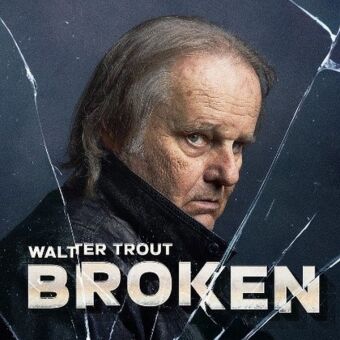 Broken, 1 Audio-CD