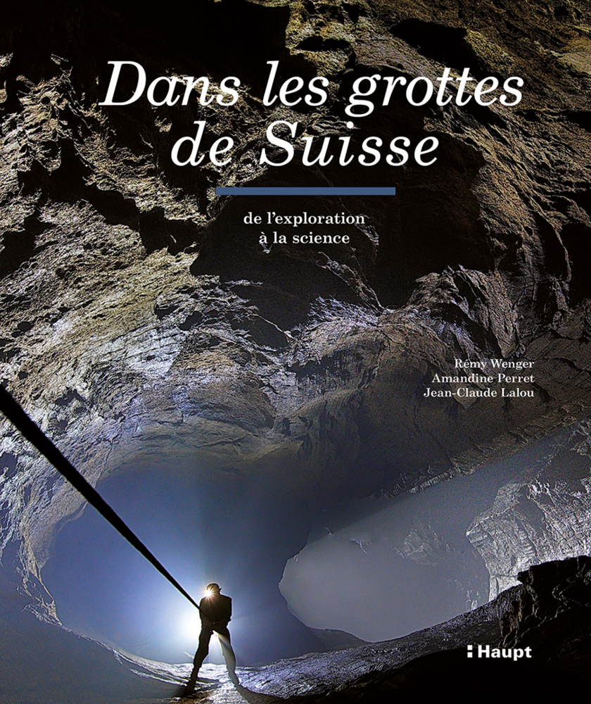 Dans les grottes de Suisse main product photo