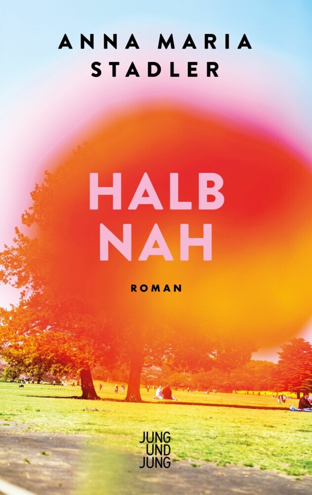 Halbnah main product photo
