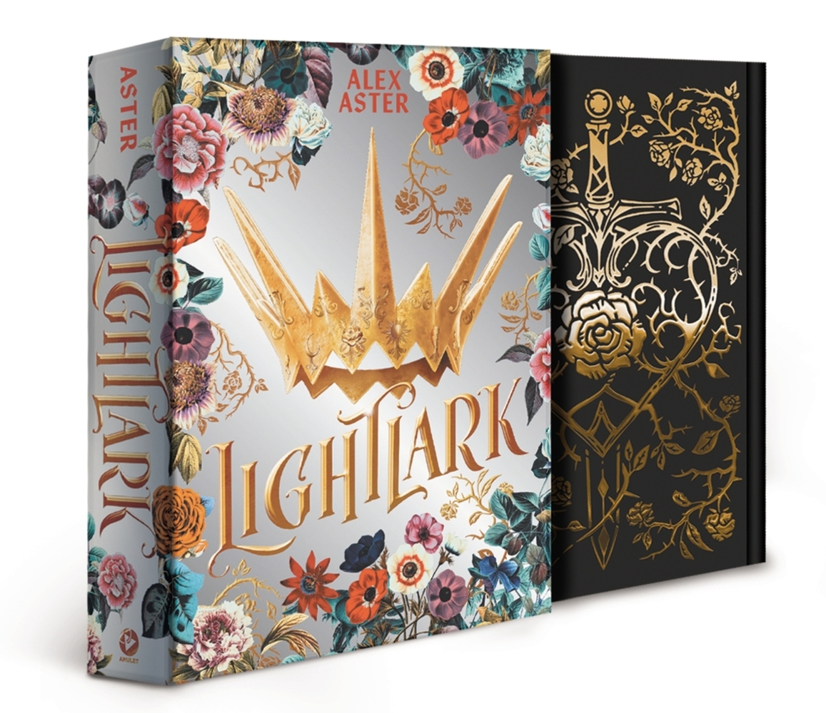 Lightlark: Collector's Edition (The Lightlark Saga Book 1) main product photo