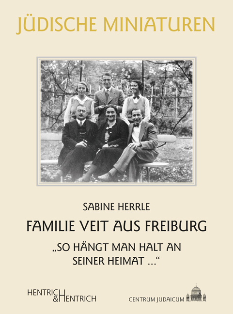 Familie Veit aus Freiburg main product photo