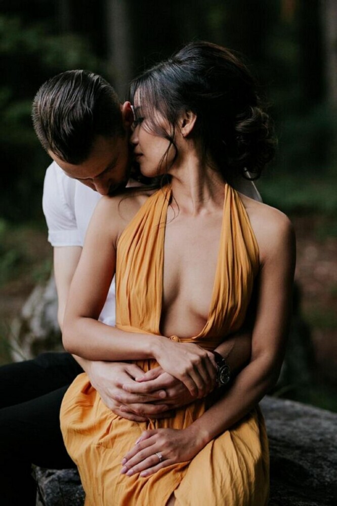 Your soulful, passionate Kisses main product photo
