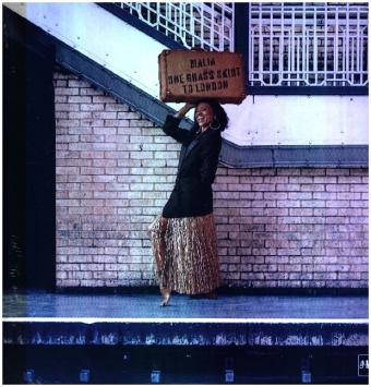 One Grass Skirt To London, 2 Schallplatte