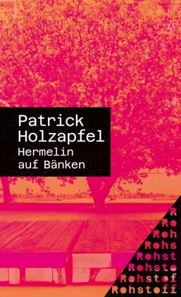 Hermelin auf Bänken