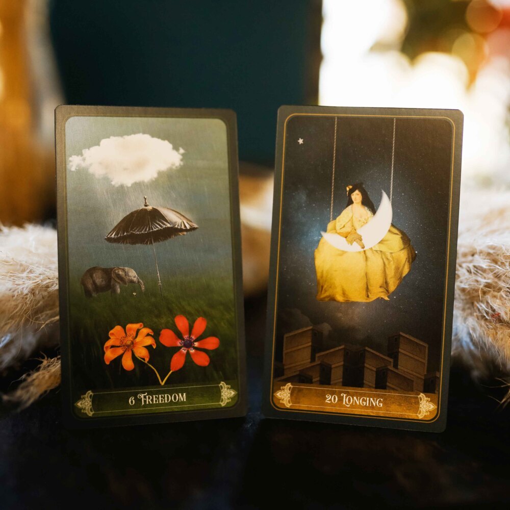 Love Oracle (English GB) main product photo