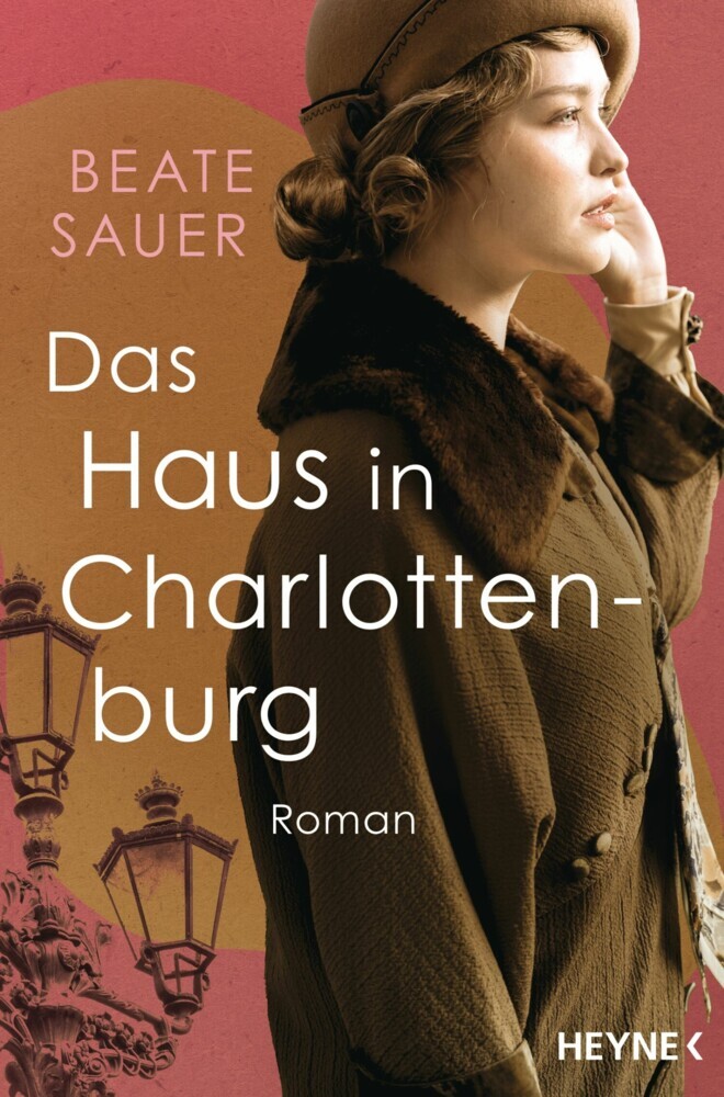 Das Haus in Charlottenburg main product photo