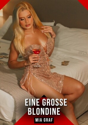 Eine große Blondine