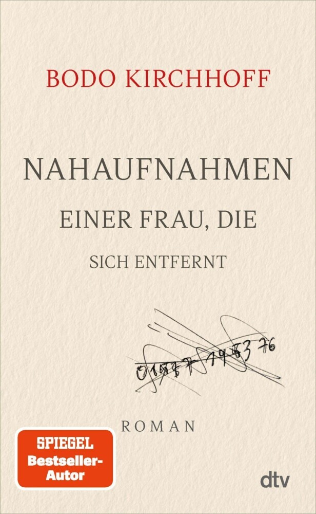 Nahaufnahmen einer Frau, die sich entfernt main product photo
