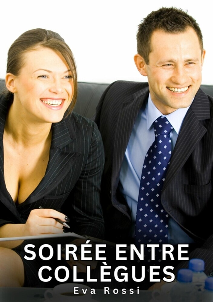 Soirée entre collègues main product photo