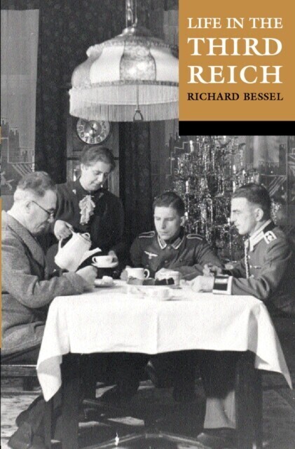 Life in the Third Reich main product photo